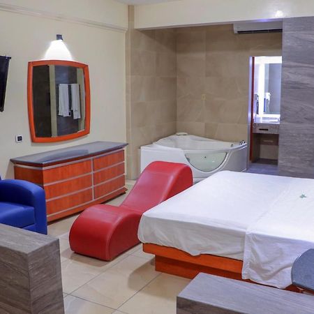 Autohotel Ilussion Córdoba Exteriör bild