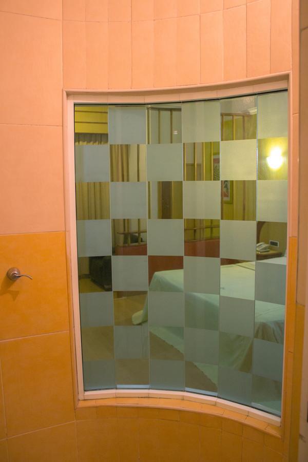 Autohotel Ilussion Córdoba Exteriör bild